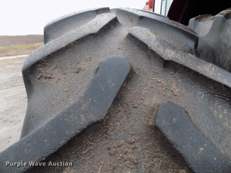 image for item FE9283 2001 Case IH MX200 Magnum MFWD tractor