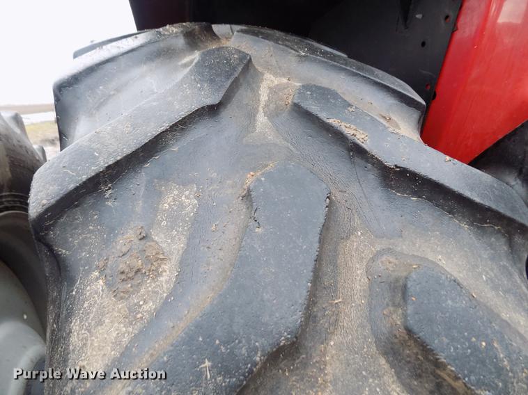 image for item FE9283 2001 Case IH MX200 Magnum MFWD tractor