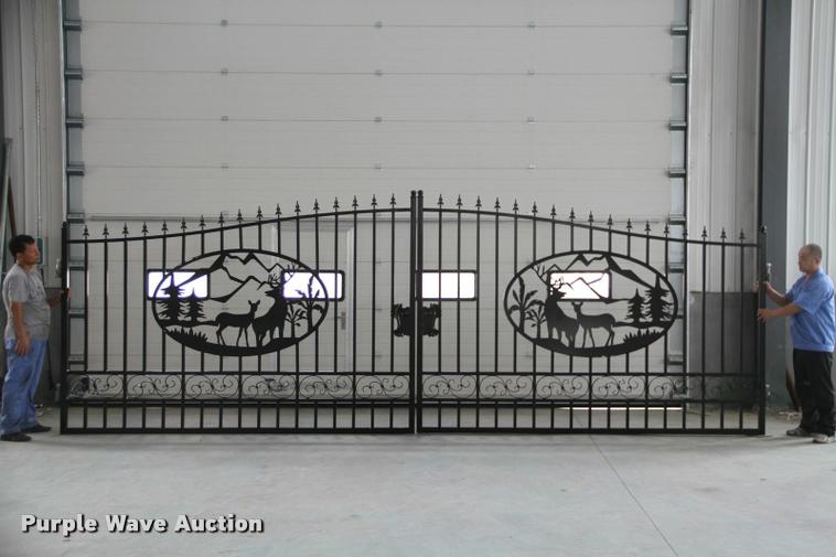 image for item G1473 Wrought iron driveway entrance gate