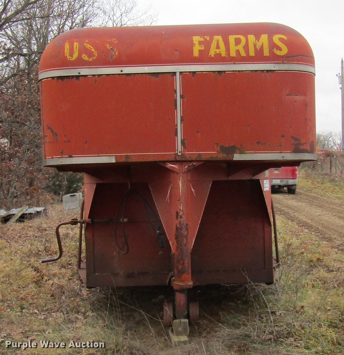 1974 WW livestock trailer in New Cambria, MO Item DE5969 sold