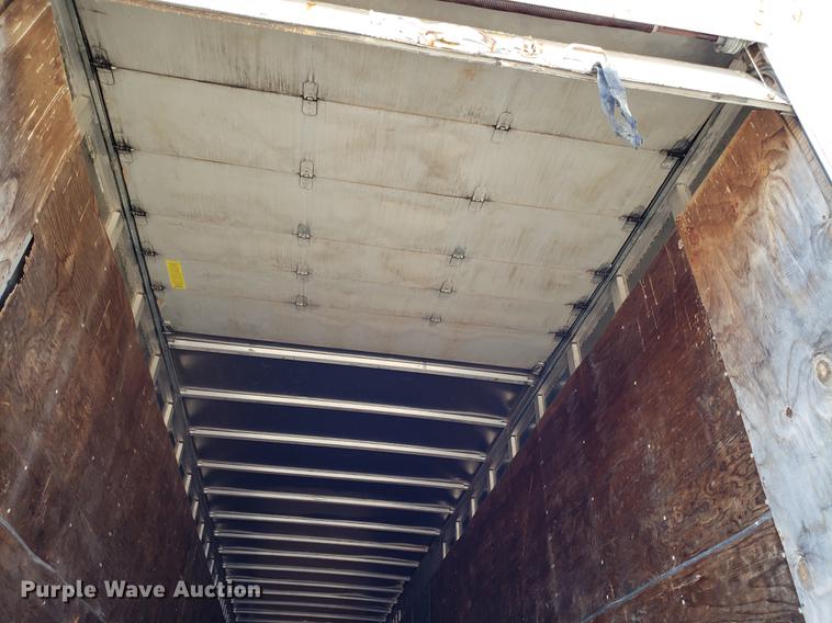 image for item AV9468 1981 Fruehauf dry van trailer