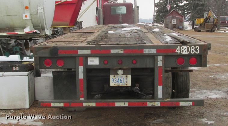 image for item DA8313 1991 Stoughton flatbed trailer