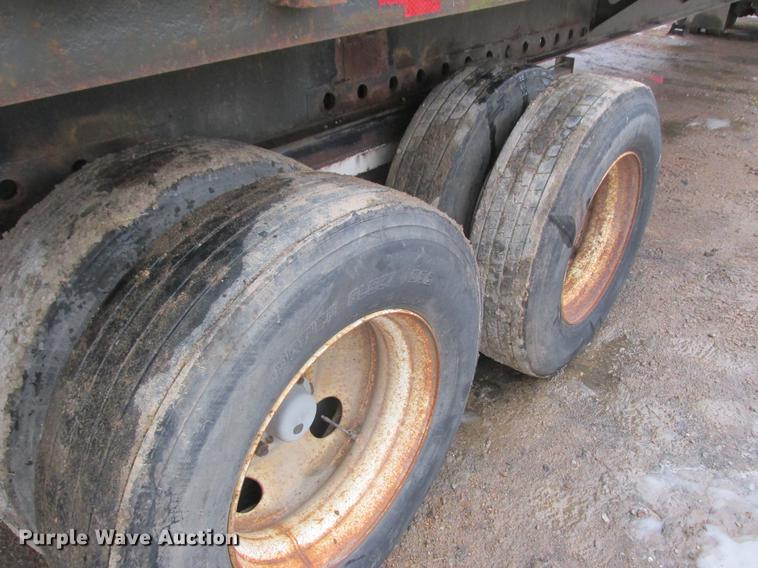 image for item DA8313 1991 Stoughton flatbed trailer