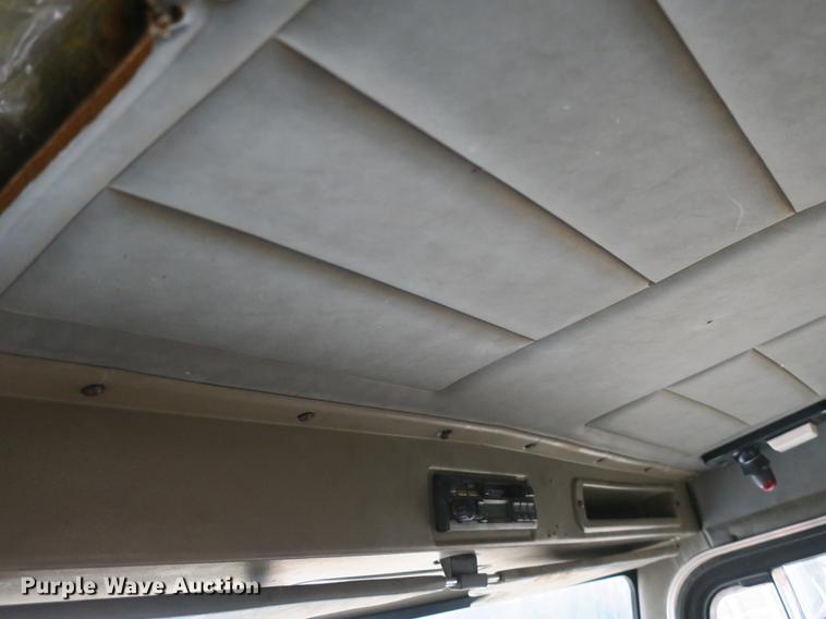 image for item DB8925 1992 Peterbilt 377 semi truck