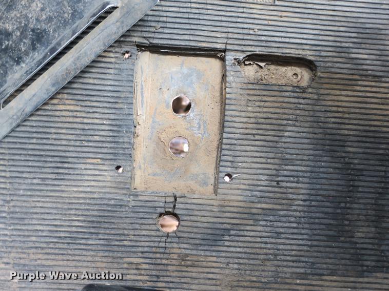 image for item DB8925 1992 Peterbilt 377 semi truck