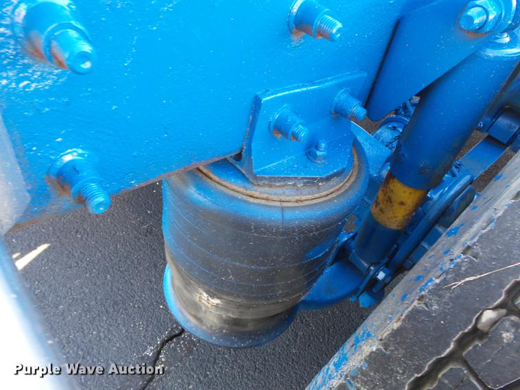 image for item DD2380 2001 Freightliner Classic semi truck