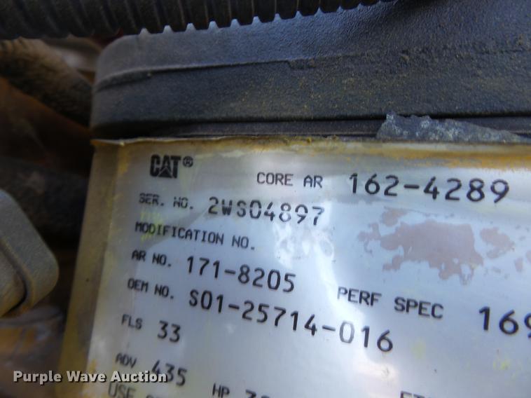 image for item DD2380 2001 Freightliner Classic semi truck