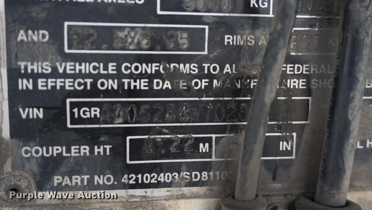 image for item DE3334 2004 Great Dane 7811TZ-1AW refrigerated van trailer