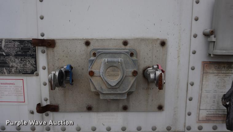 image for item DE3335 1993 Great Dane 7811TZ-1W50 dry van trailer