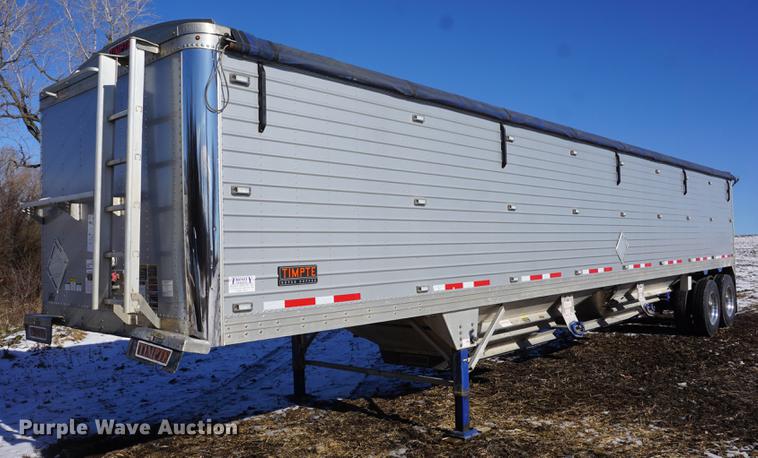 image for item DF1687 2016 Timpte Super Hopper double hopper grain trailer