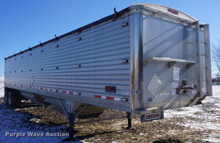 image for item DF1687 2016 Timpte Super Hopper double hopper grain trailer