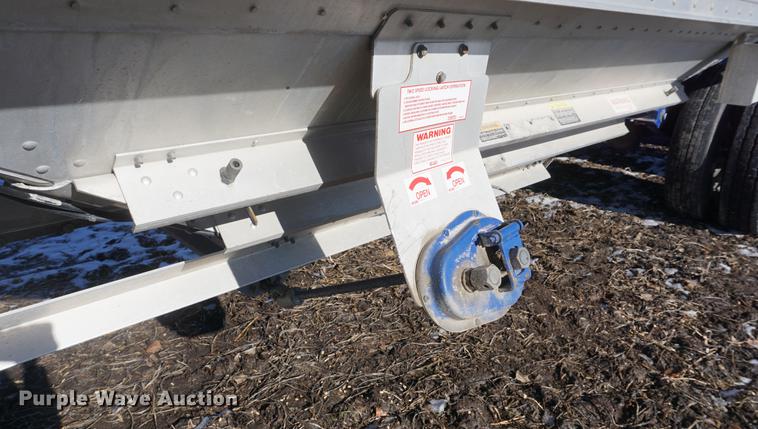 image for item DF1687 2016 Timpte Super Hopper double hopper grain trailer