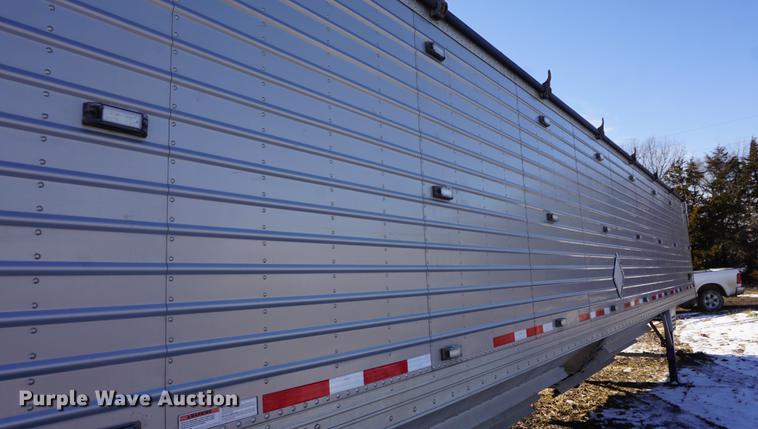 image for item DF1687 2016 Timpte Super Hopper double hopper grain trailer