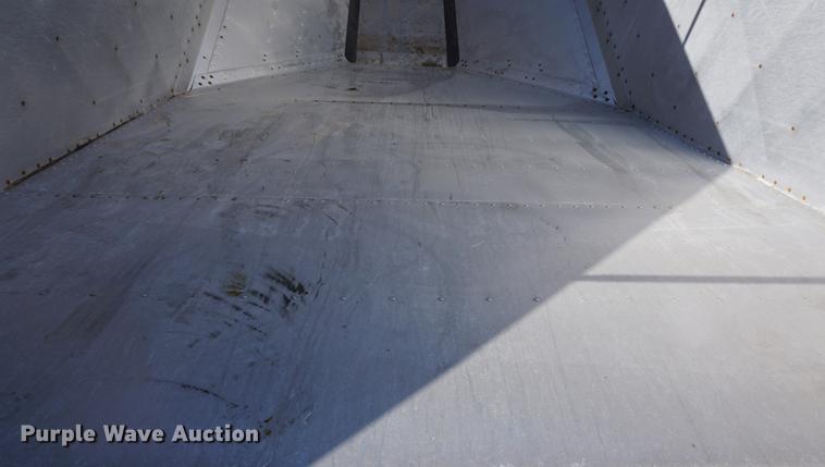 image for item DF1687 2016 Timpte Super Hopper double hopper grain trailer