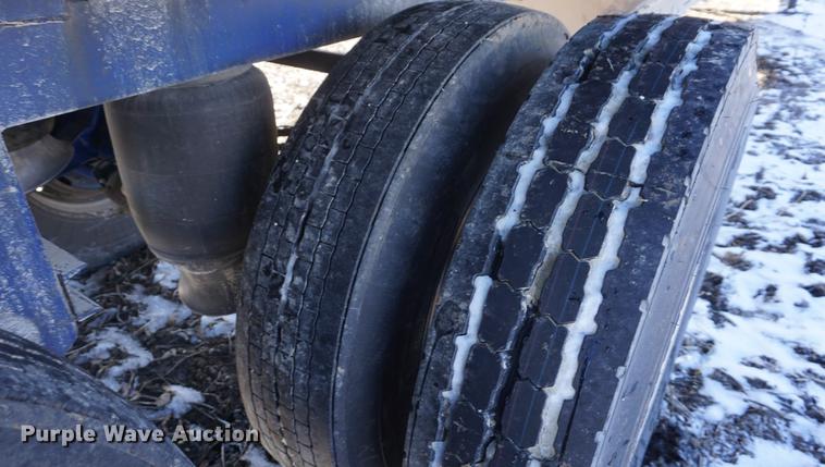 image for item DF1687 2016 Timpte Super Hopper double hopper grain trailer