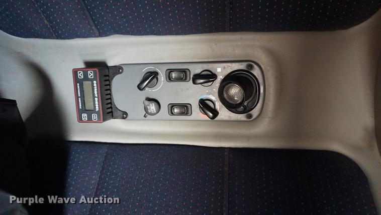 image for item DF1731 2001 Freightliner Century Class ST semi truck