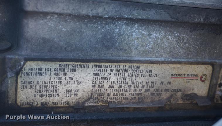 image for item DF1731 2001 Freightliner Century Class ST semi truck