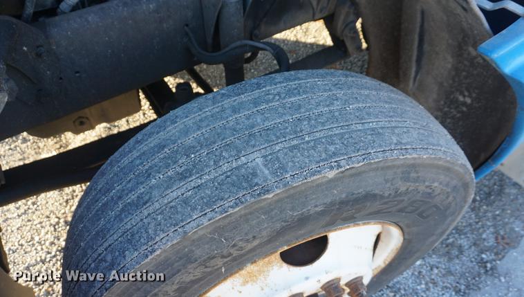 image for item DF1731 2001 Freightliner Century Class ST semi truck