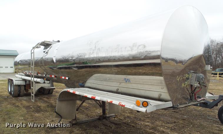 image for item EM9062 2002 Polar tank trailer