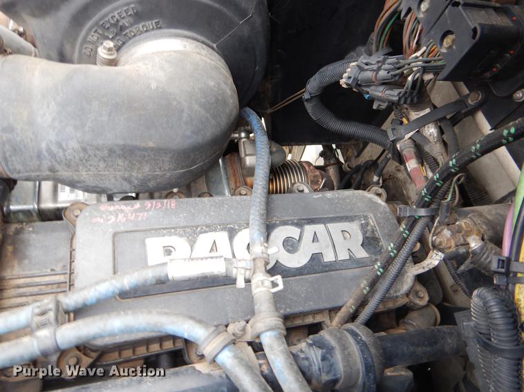 image for item ER9297 2009 Kenworth T370 semi truck