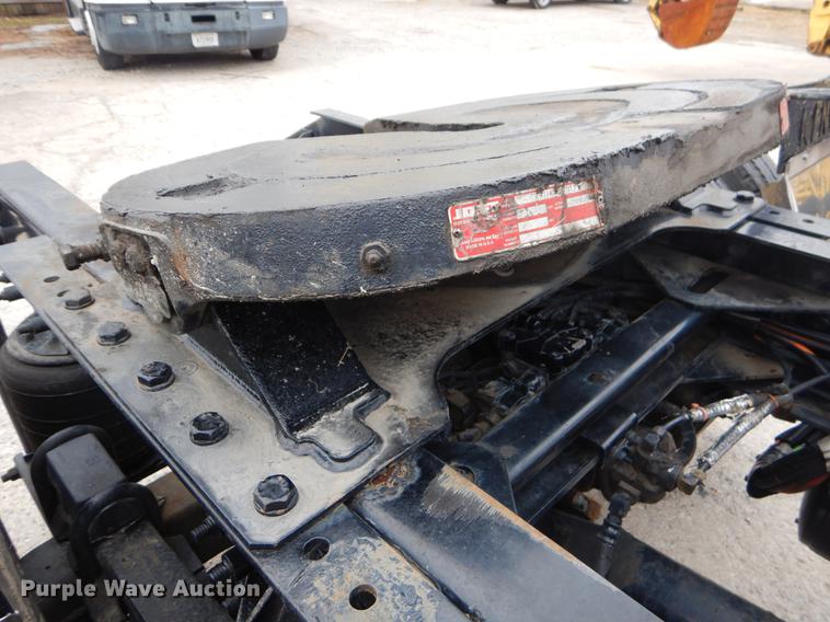 image for item ER9297 2009 Kenworth T370 semi truck