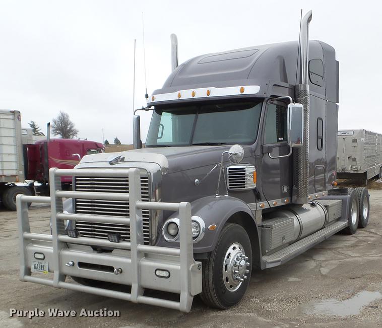 image for item EW9842 2013 Freightliner Coronado glider kit semi truck