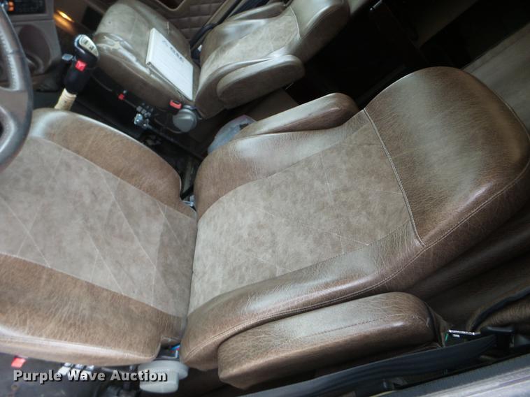 image for item EW9842 2013 Freightliner Coronado glider kit semi truck