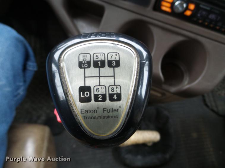 image for item EW9842 2013 Freightliner Coronado glider kit semi truck