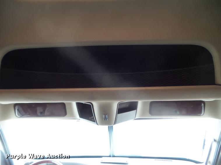 image for item EW9842 2013 Freightliner Coronado glider kit semi truck