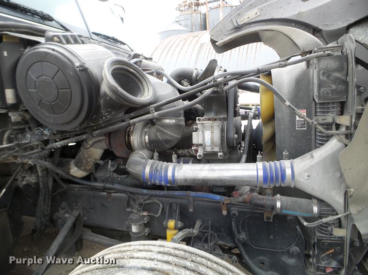 image for item EW9842 2013 Freightliner Coronado glider kit semi truck