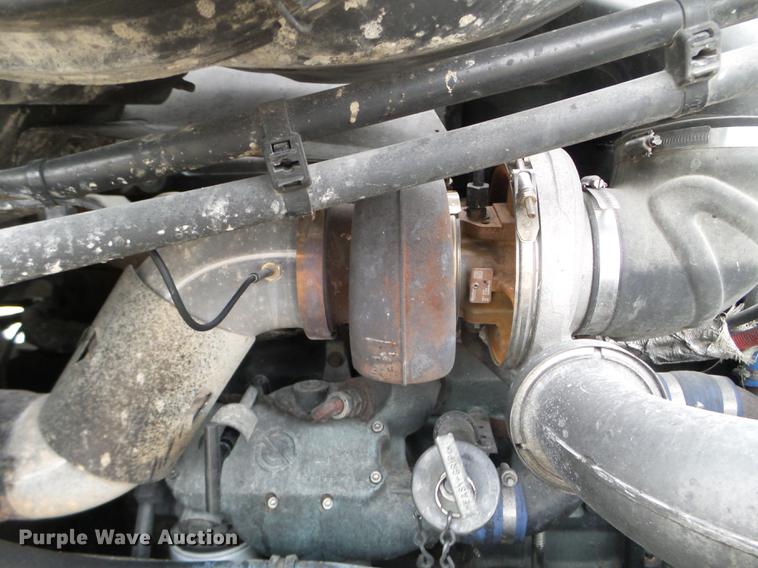 image for item EW9842 2013 Freightliner Coronado glider kit semi truck