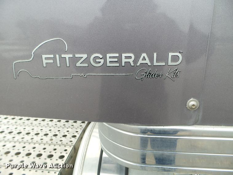 image for item EW9842 2013 Freightliner Coronado glider kit semi truck