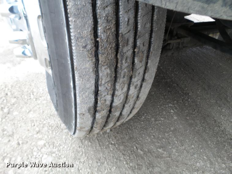 image for item EW9842 2013 Freightliner Coronado glider kit semi truck