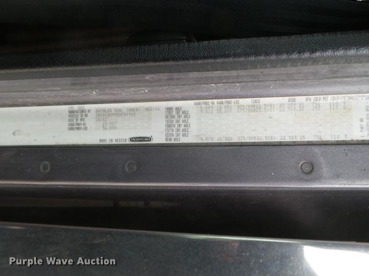 image for item EW9842 2013 Freightliner Coronado glider kit semi truck