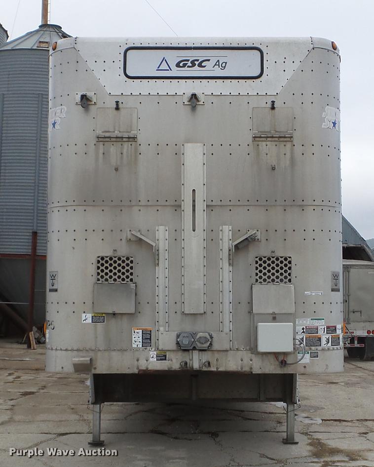 image for item EW9843 2005 Wilson PSDCL-402 livestock trailer