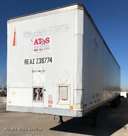 image for item G1466 1990 Stoughton dry van trailer