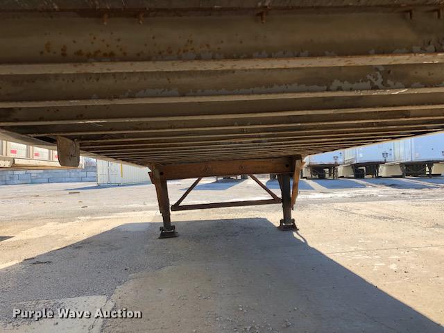 image for item G1466 1990 Stoughton dry van trailer