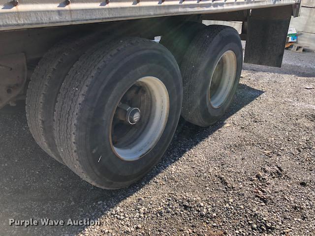 image for item G1467 1995 Monon dry van trailer