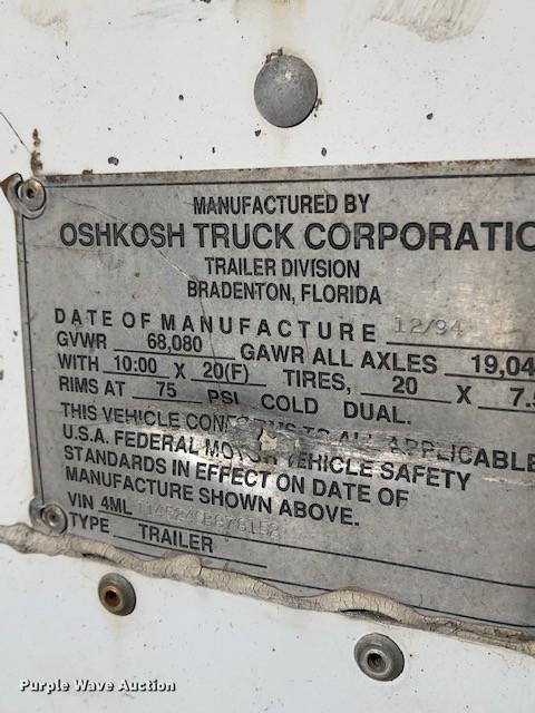 image for item G1468 1995 Miller dry van trailer