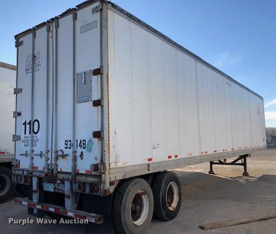 image for item G1469 1995 Monon dry van trailer