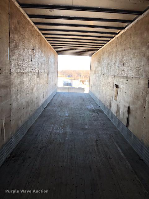 image for item G1469 1995 Monon dry van trailer