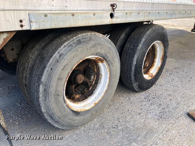 image for item G1469 1995 Monon dry van trailer