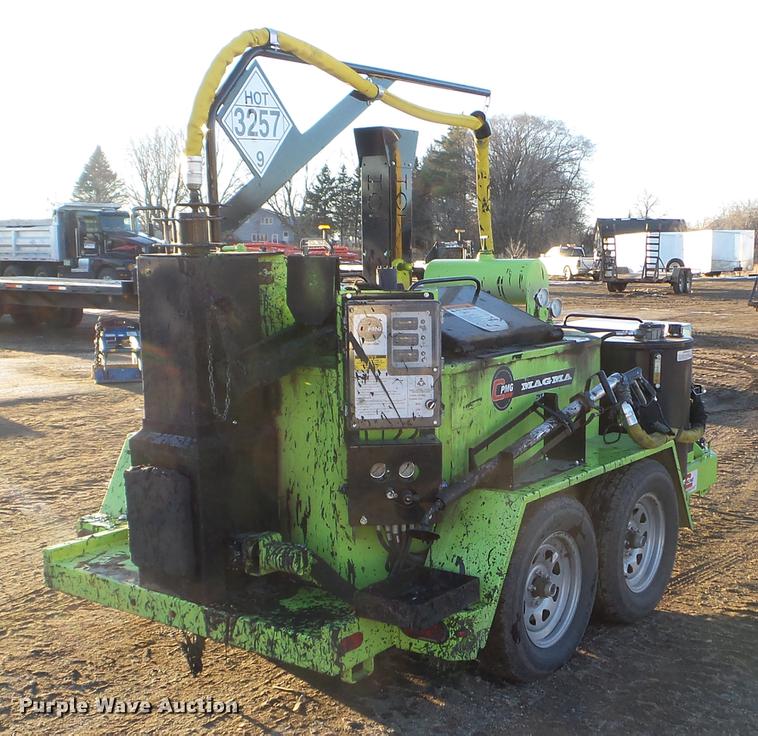 image for item DD0702 2017 Cimline M2-DHW crack sealer