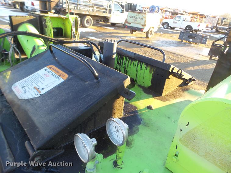 image for item DD0702 2017 Cimline M2-DHW crack sealer