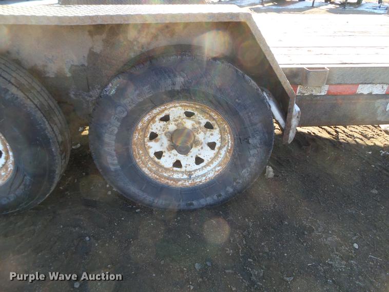 image for item DD0706 2003 PJ utility trailer