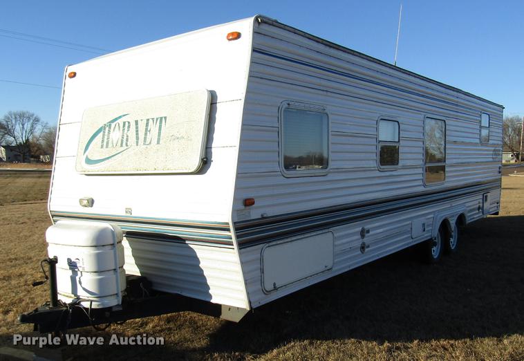 image for item DD0709 2000 Hornet camper