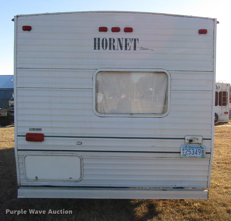 image for item DD0709 2000 Hornet camper