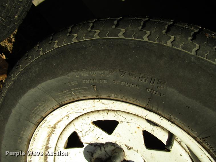 image for item DD0709 2000 Hornet camper