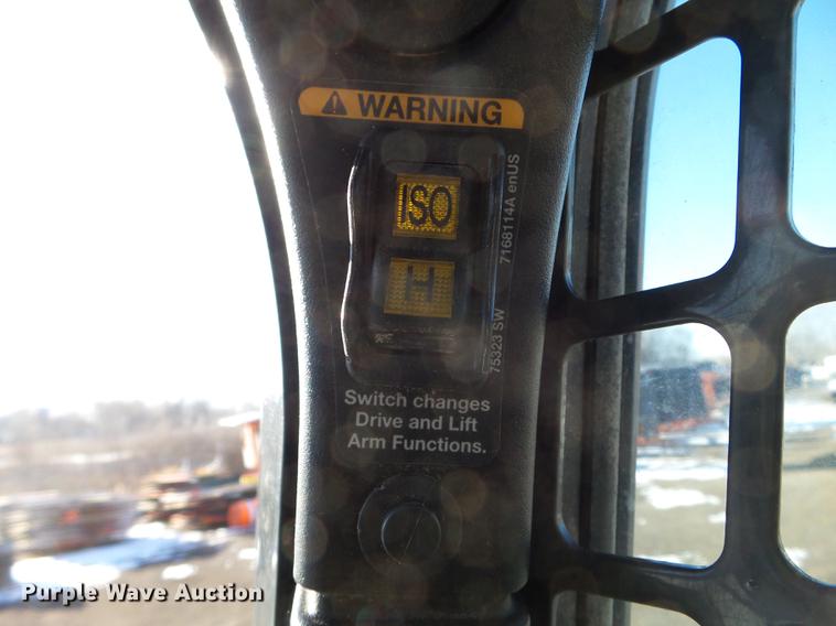 image for item DD0710 2014 Bobcat S850 skid steer