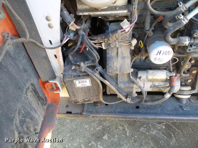 image for item DD0710 2014 Bobcat S850 skid steer